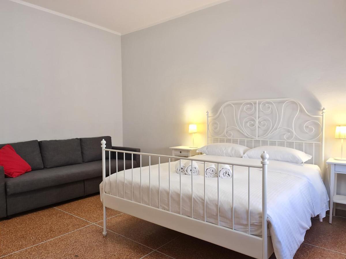 Lc Gramsci Guest House Self Check-In Pisa Bagian luar foto