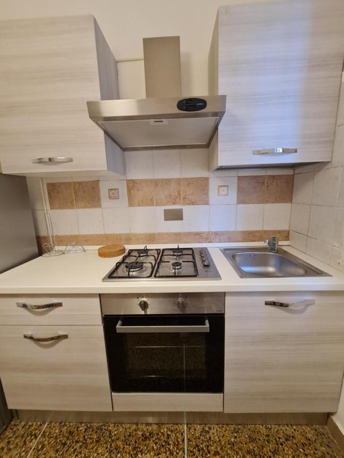 Lc Gramsci Guest House Self Check-In Pisa Bagian luar foto